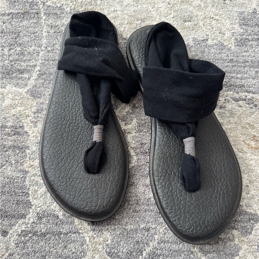 Women’s Sanuk sandals